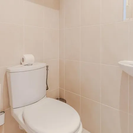 아파트 A Avec Terrasse Ensoleillee 앙티브