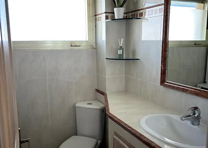 A Avec Terrasse Ensoleillee Apartament *